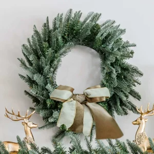24" King Noble Fir Wreath with Warm White LED Lights (Battery Operated) for Sale